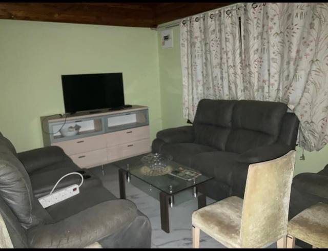 2 BEDROOM HOUSE FOR SALE IN DAWN PARK EXT